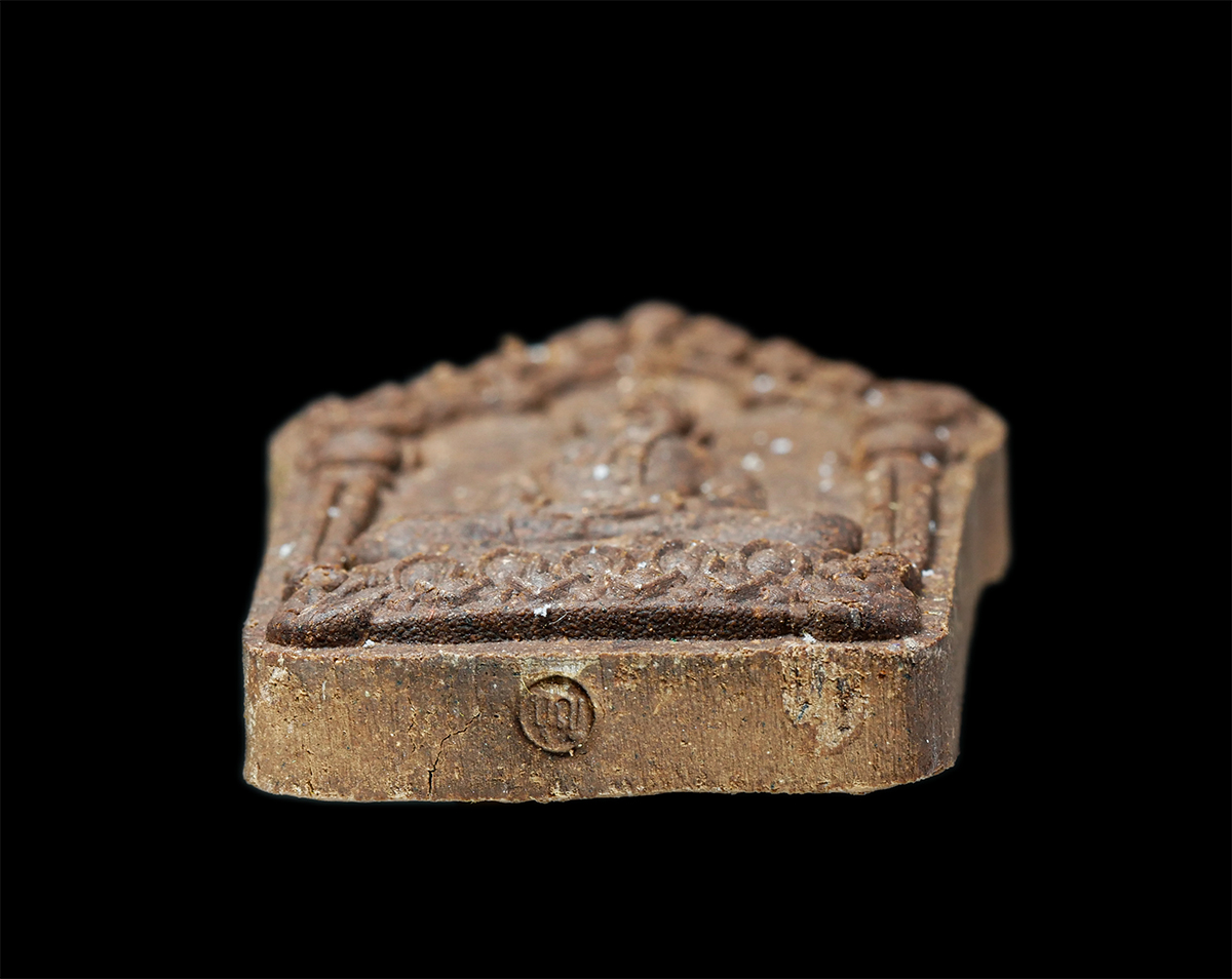 25Oct25 (119)ap.jpg - พระขุนแผนผงพรายตะเคียนทอง หลวงปู่บุญ ปริปุนฺณสีโล สวนนิพพาน วัดปอแดง อ.ปักธงชัย สมทบทุนสร้างโบสถ์ วัดห้วยพรหม อ.วังน้ำเขียว จ.นครราชสีมา ปี2559 เนื้อผ [..] | https://kamulet.in.th